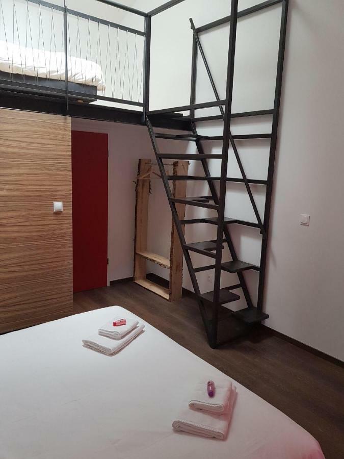 Hotel Gite La Bonaventure Jezainville ภายนอก รูปภาพ